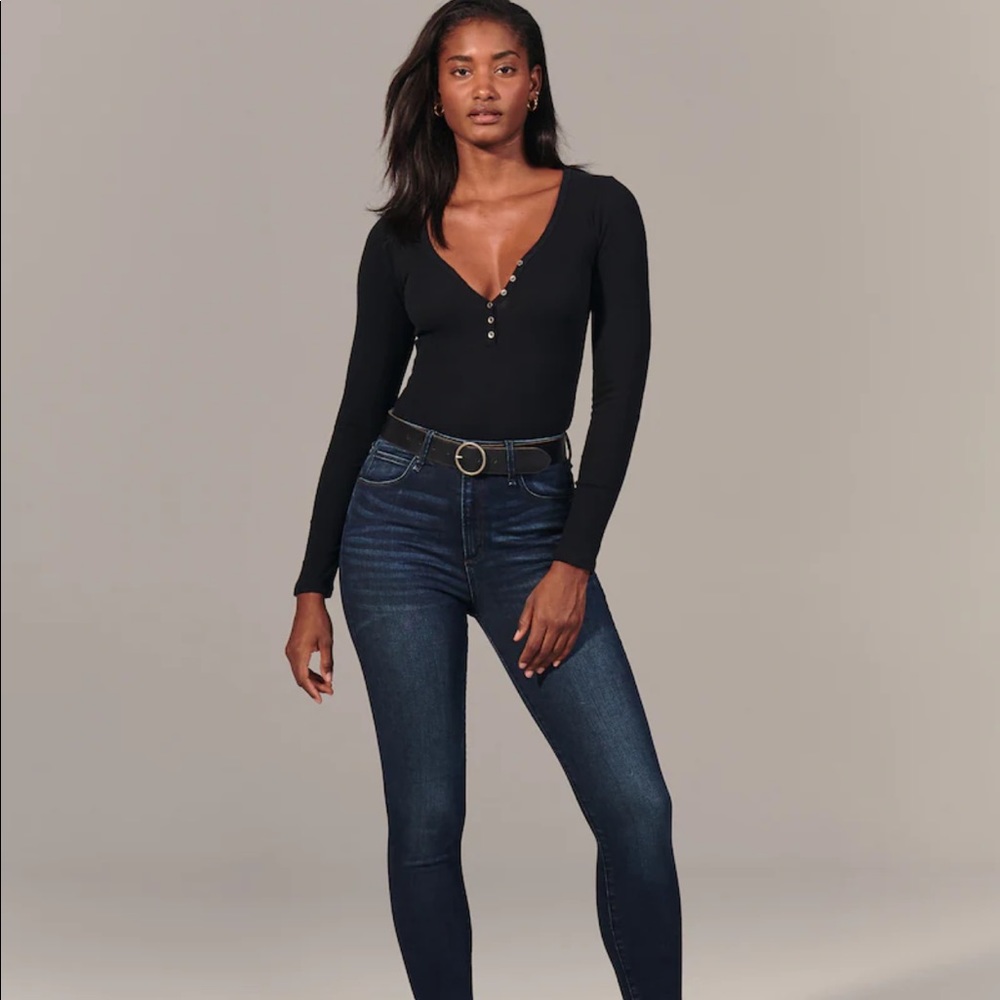 Abercrombie the super Skinny high rise curve love jeans